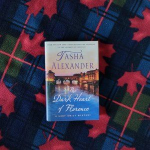 📚 3/$15 or 5/$20 📚 Novel - The Dark Heart of Florence (#15)